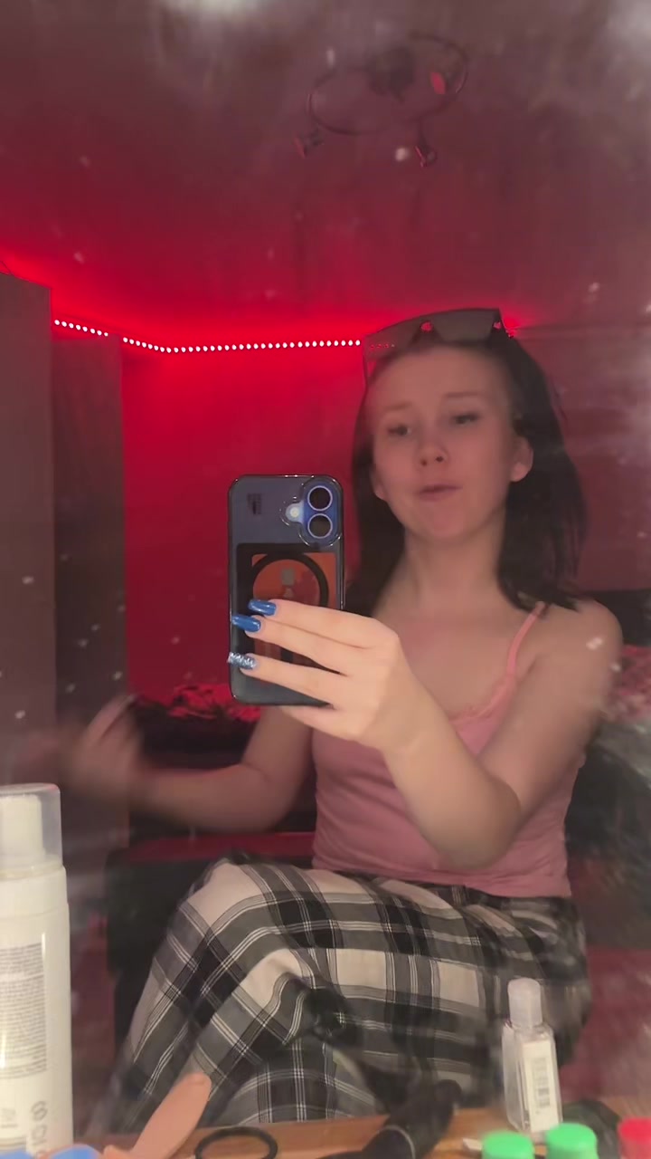 @jobbigbrunett06