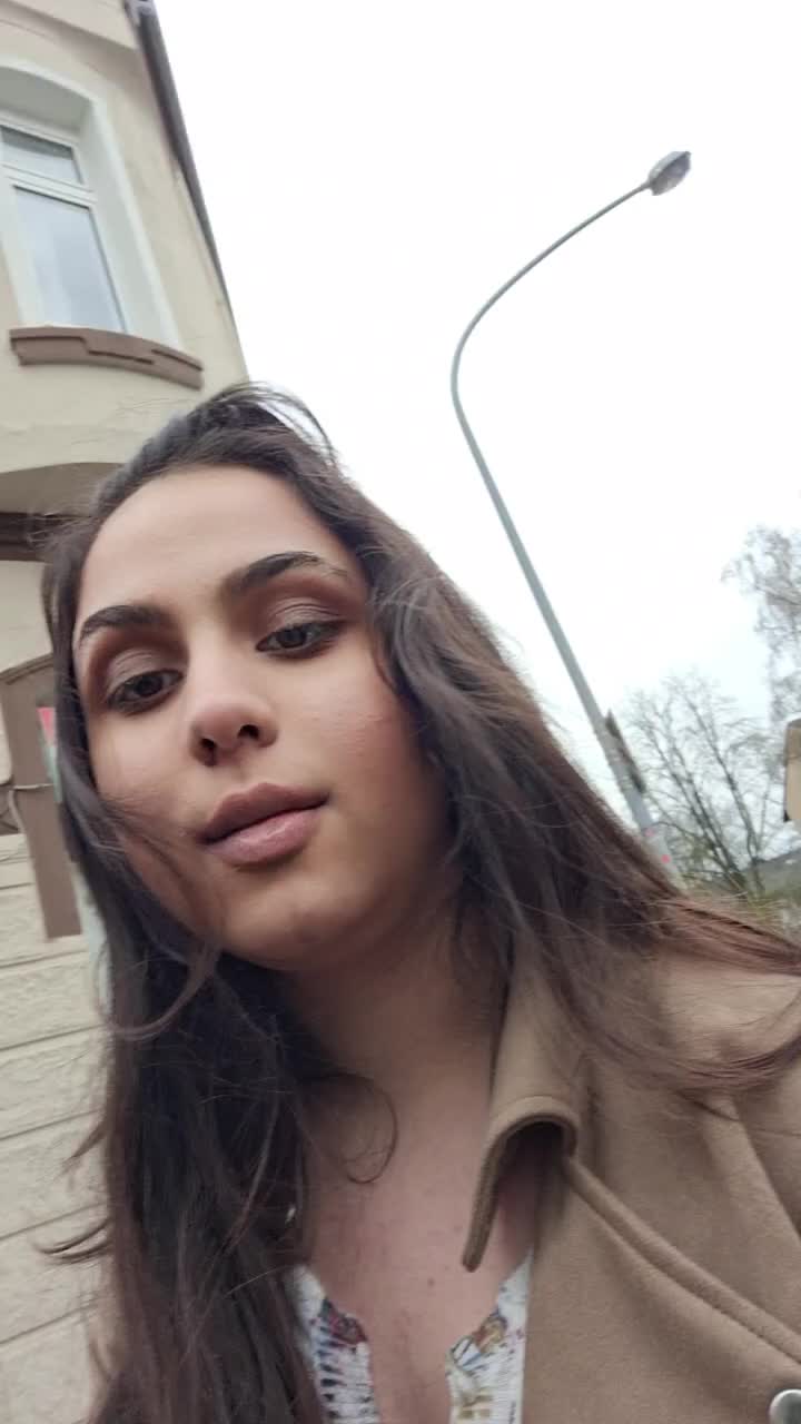 @Tania.s