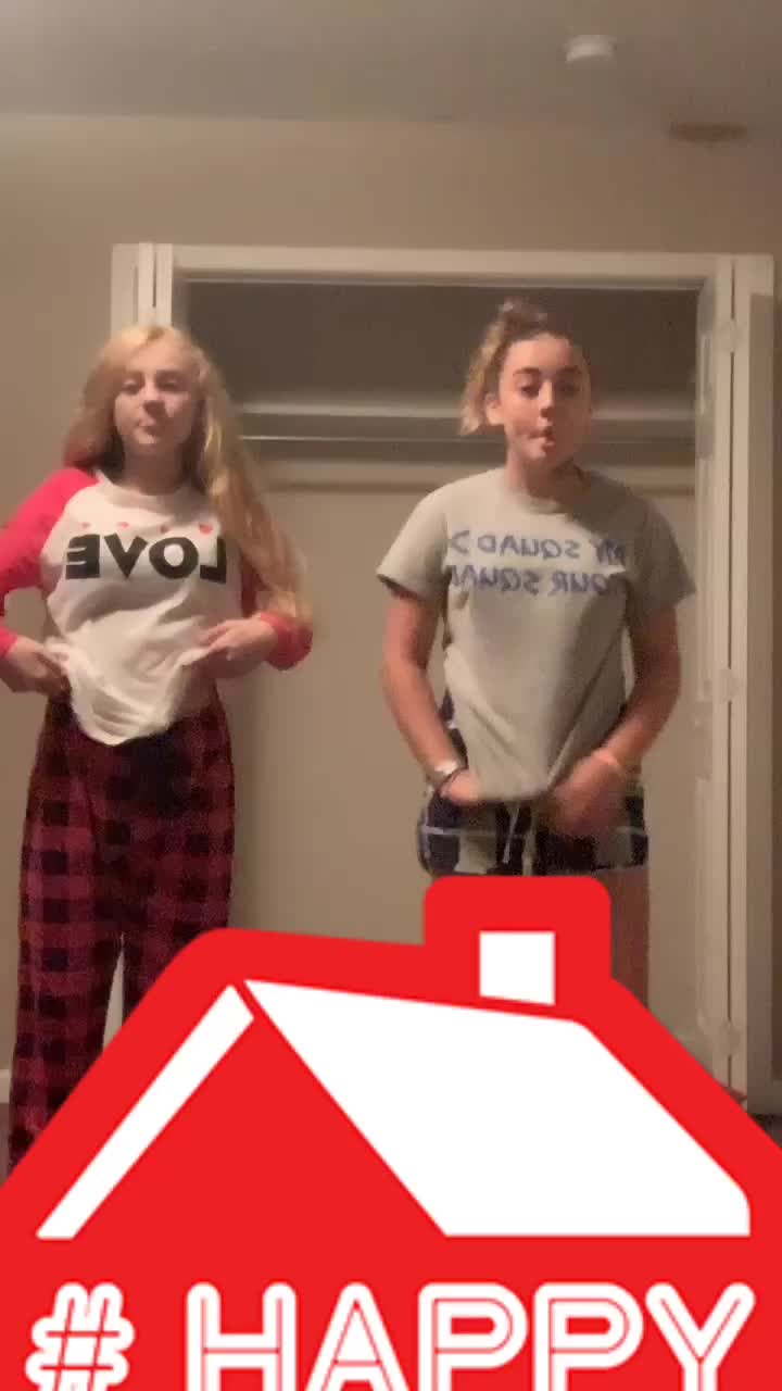 @D&aring;&ntilde;c&euml;_sq&uuml;&aring;dd👯&zwj;♀️💃🏻