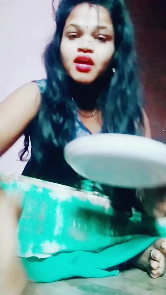 @Dazzlingroja9