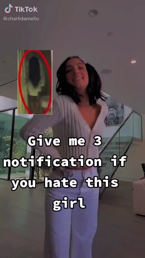 @Charli....Addison
