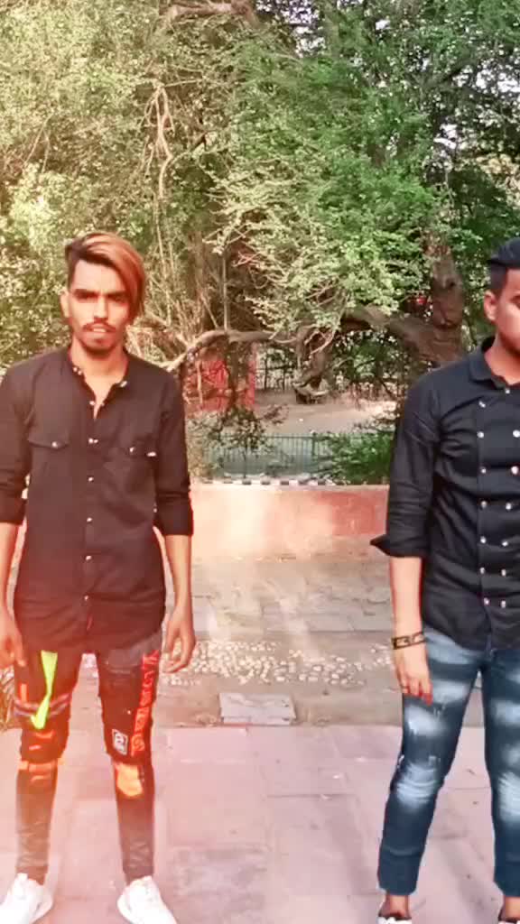 @👑Khan Mahim 👑