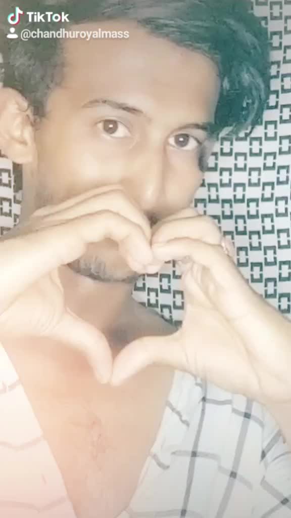 @Chandhu Royal's
