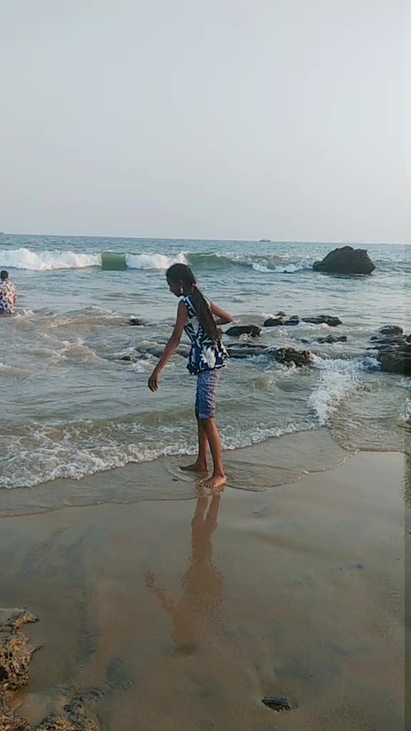@geethikaammmu