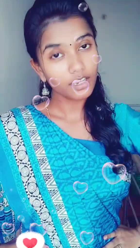 @👑 Keerthana&hearts;️💫