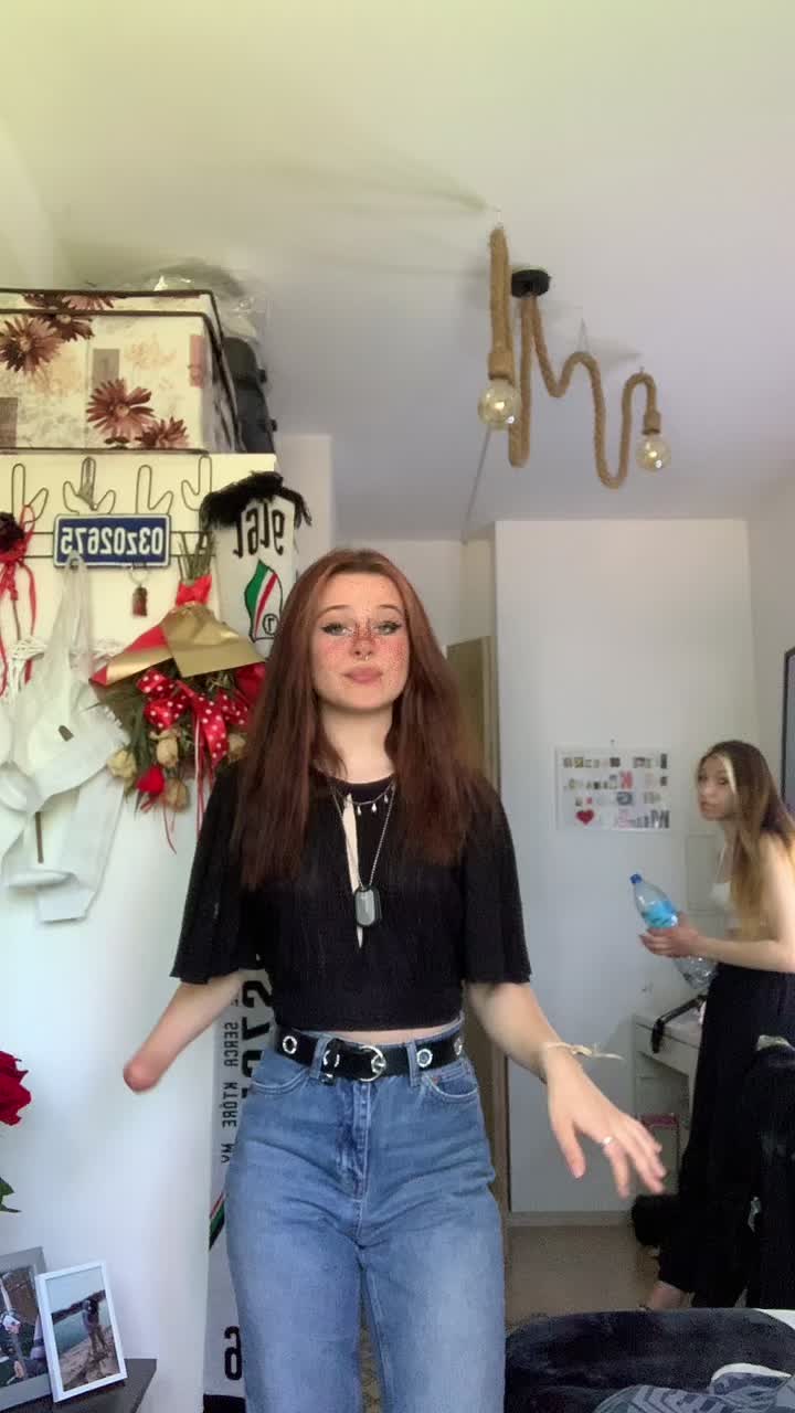 @Iza