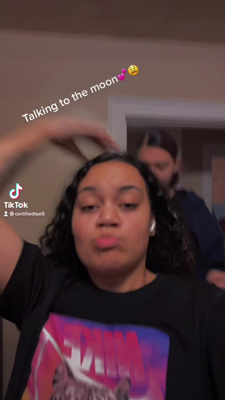 @Engaged 💍🏳️&zwj;🌈❤️Tay Fianc&eacute;💕