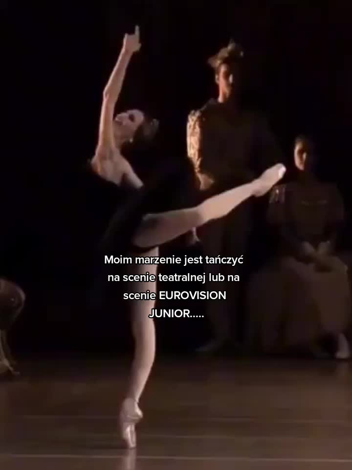 @:(((
