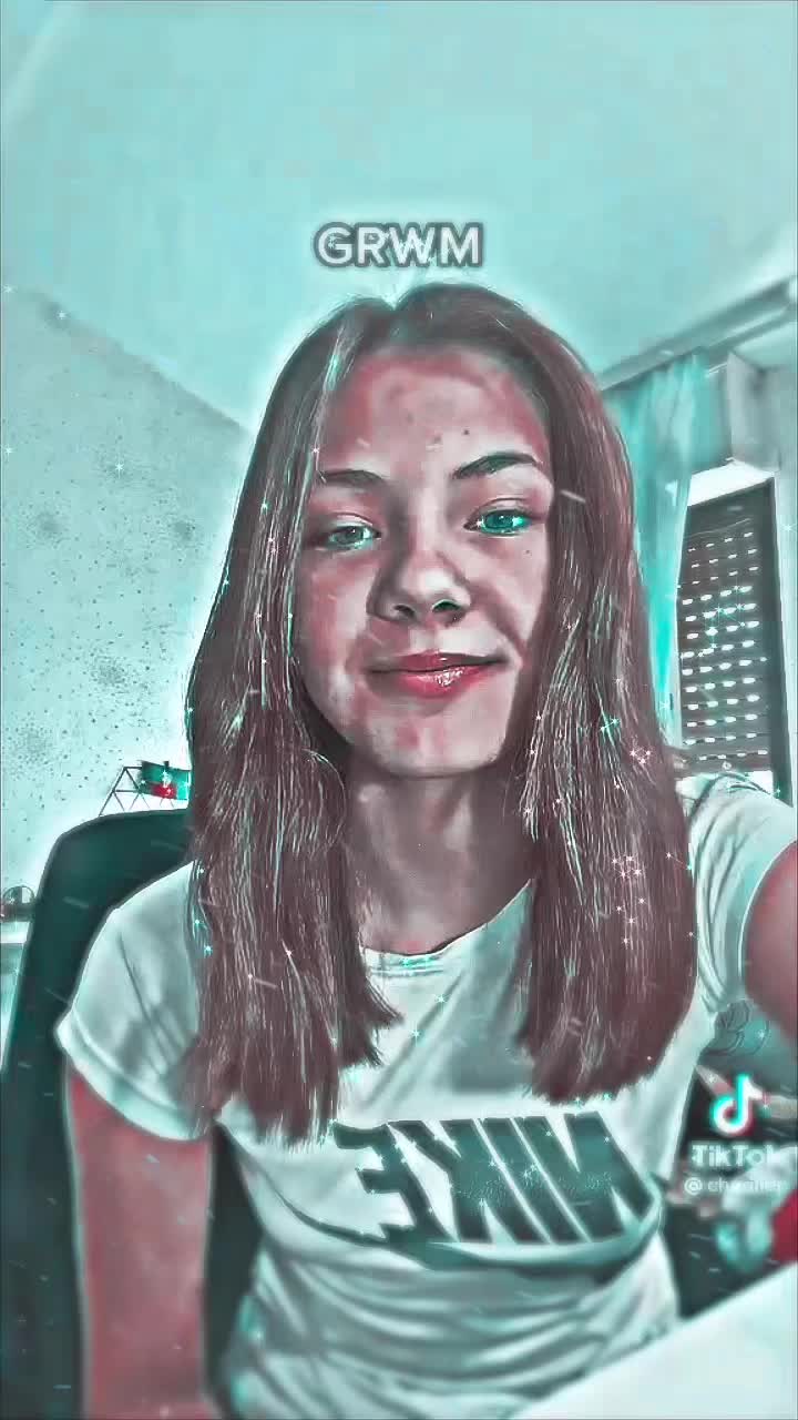 @- 𝖋𝖗𝖊𝖊 𝖛𝖎𝖉𝖊𝖎 ❄️🤍