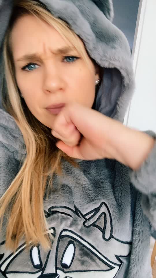 @Alina F