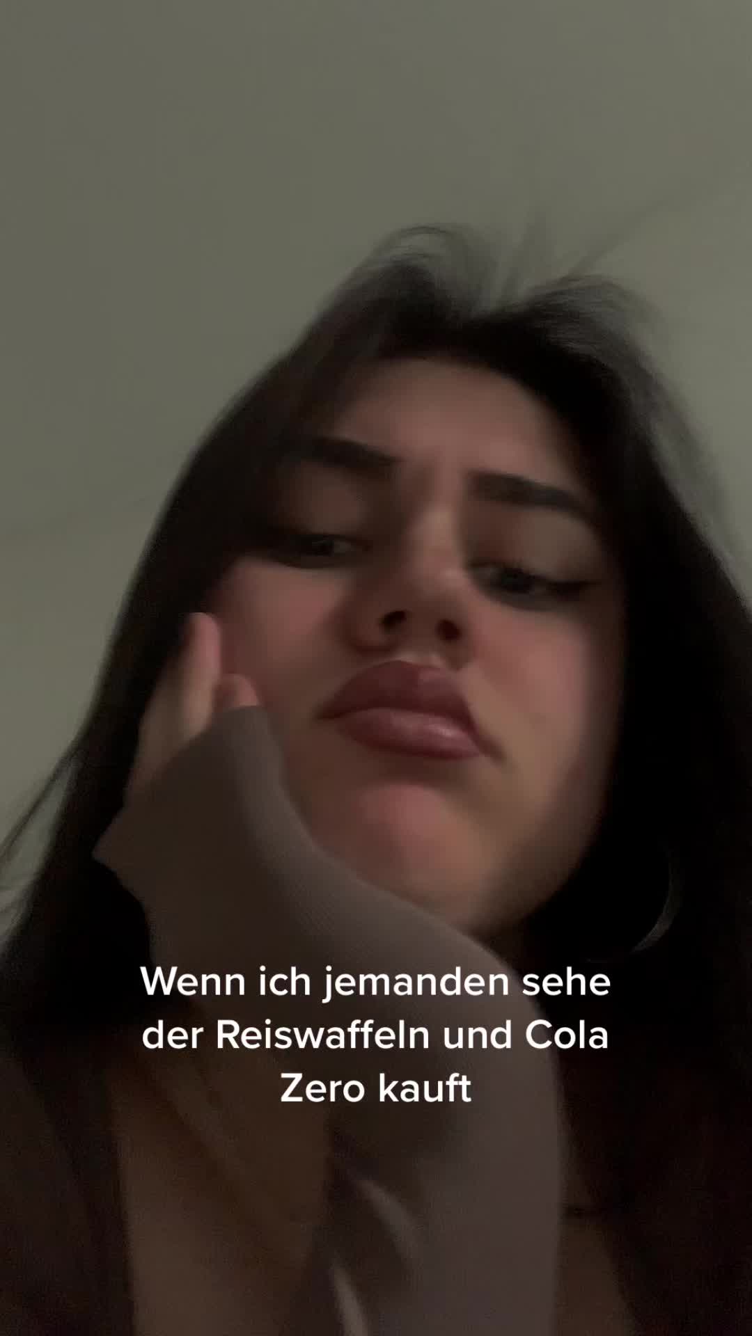 @Emi