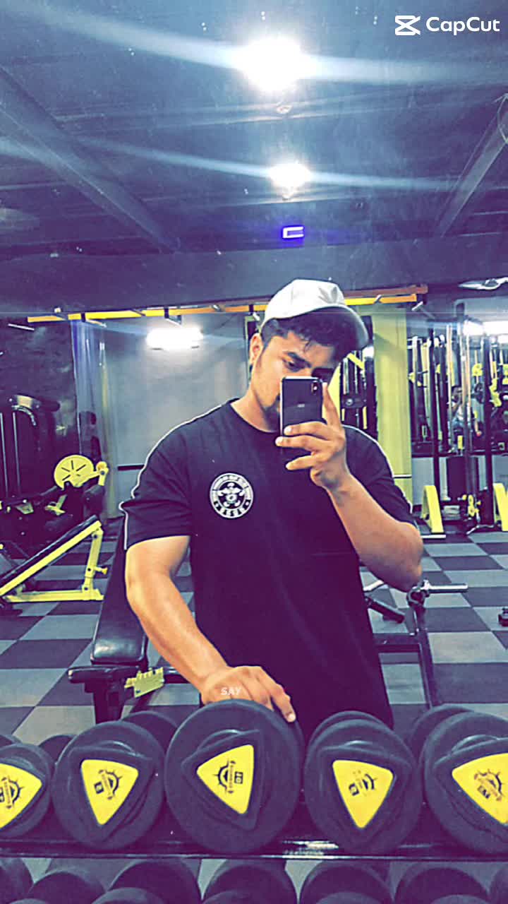 @Smarty🧑🦱🇮🇳 🇧🇭
