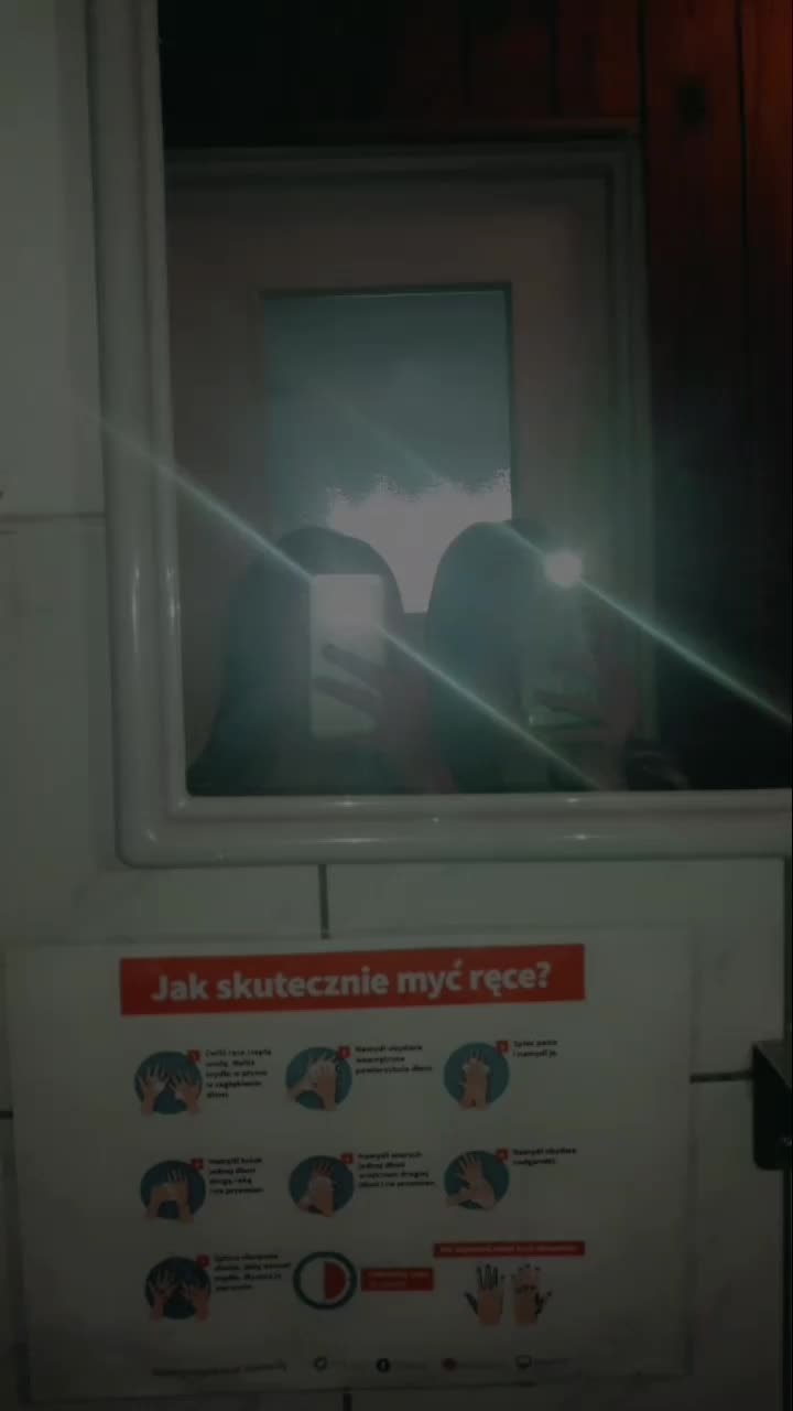@:(((