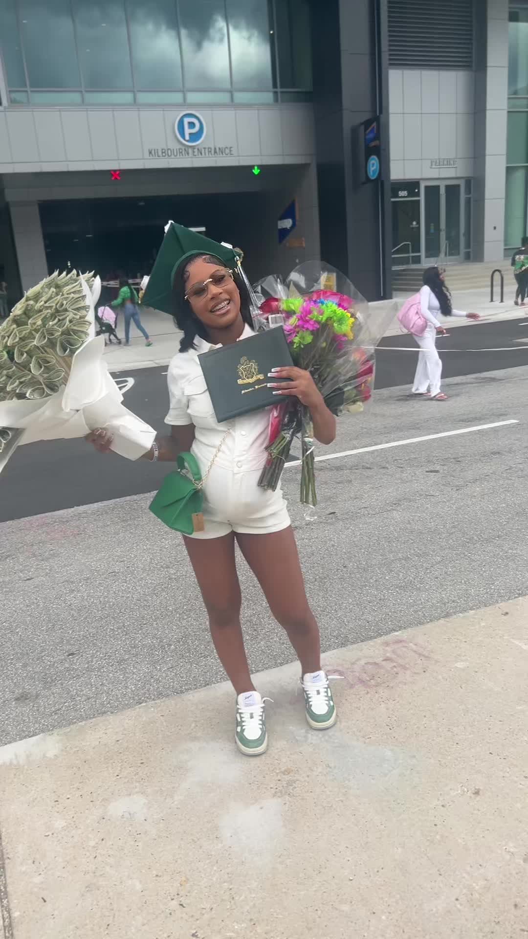 @NiyaaaDenee💕