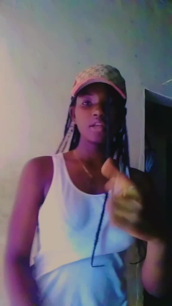 @neïsaa