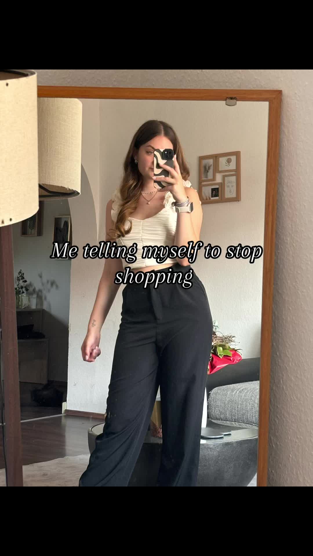 @𝐃𝐞𝐥𝐢𝐚-𝐂𝐡𝐥𝐨𝐞 🪷