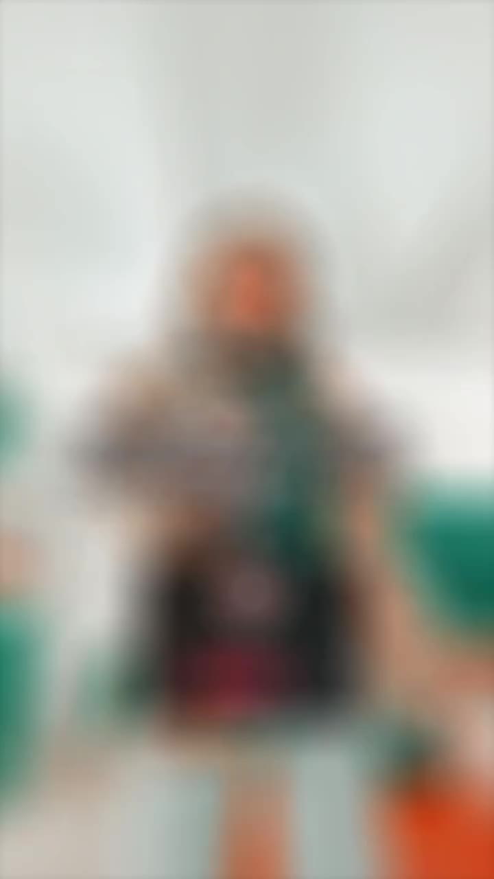 @𝘼 𝙫 𝙖 𝙣 𝙞 ⚡︎