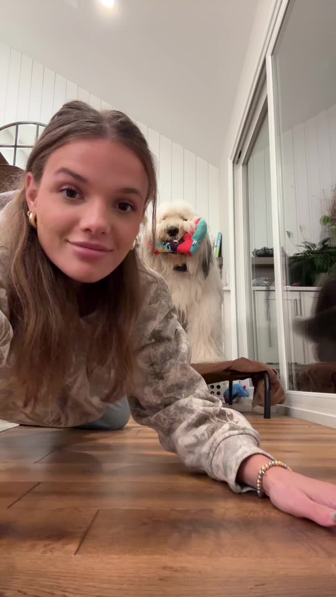 @ISABELLA RYAN