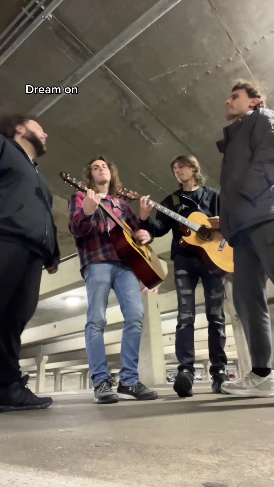 @AMHband