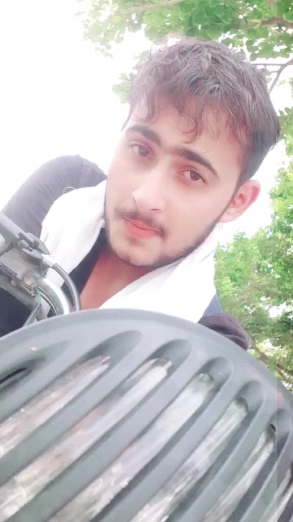 @Royal Akshay