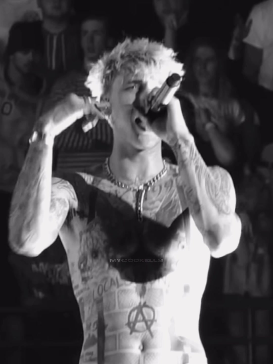 @mgk lover