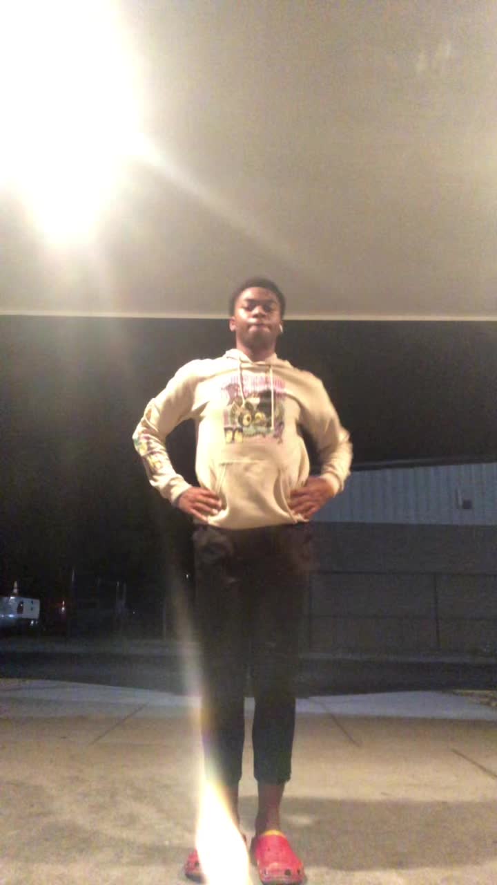 @D4 the dancer