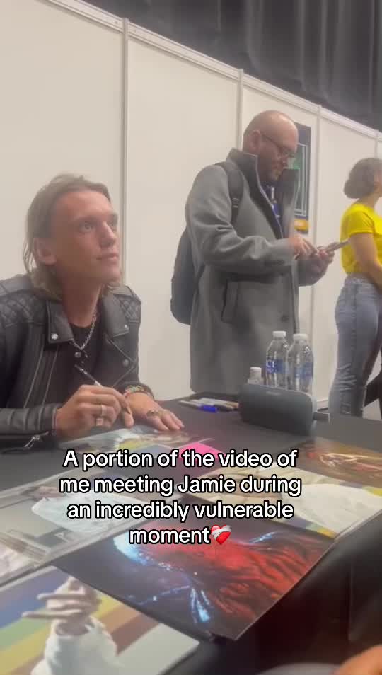 @Amber (🕷️Jamie’s version🕰️)