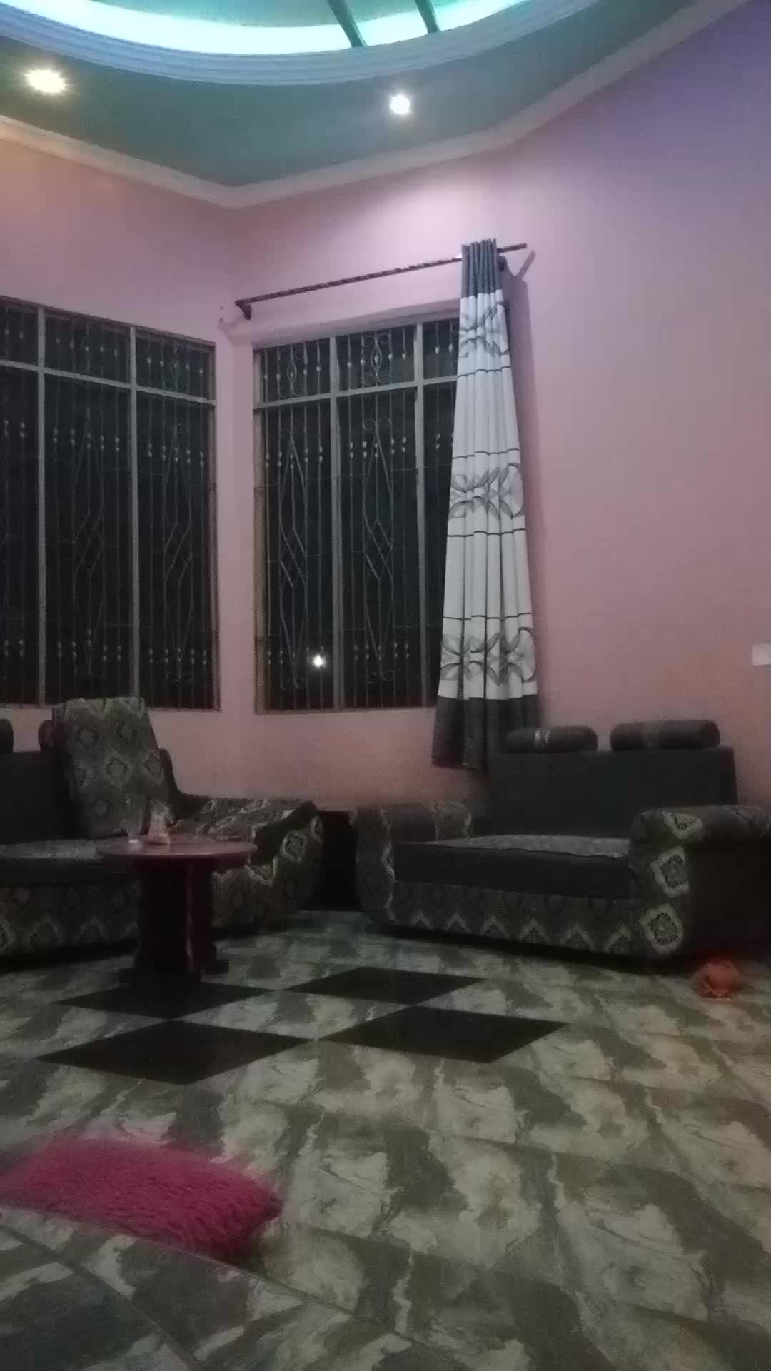 @user565810775125