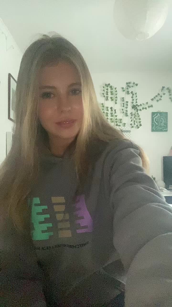 @laurenhand