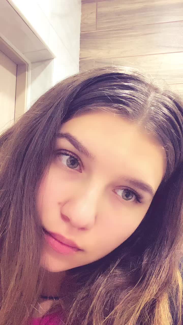 @Полинс