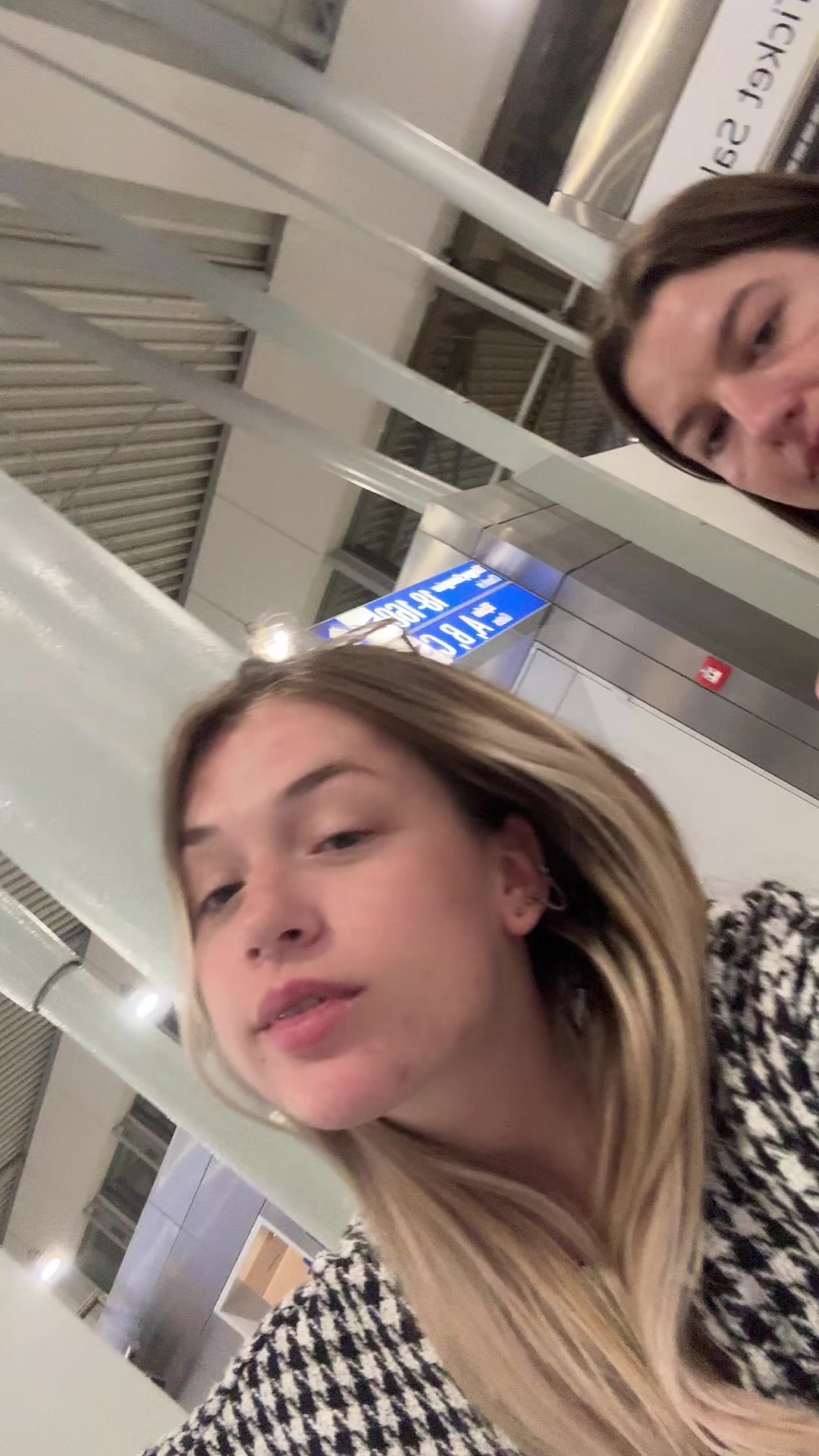 @Diana