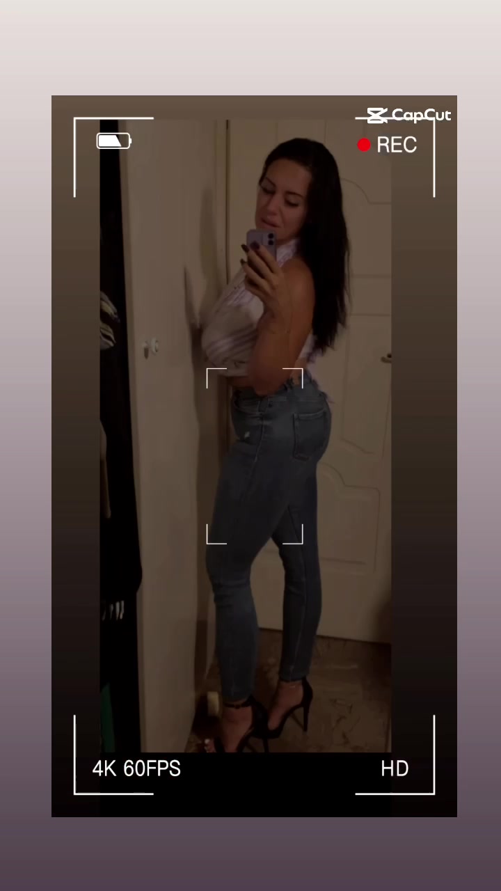 @Efi_Christy🍒