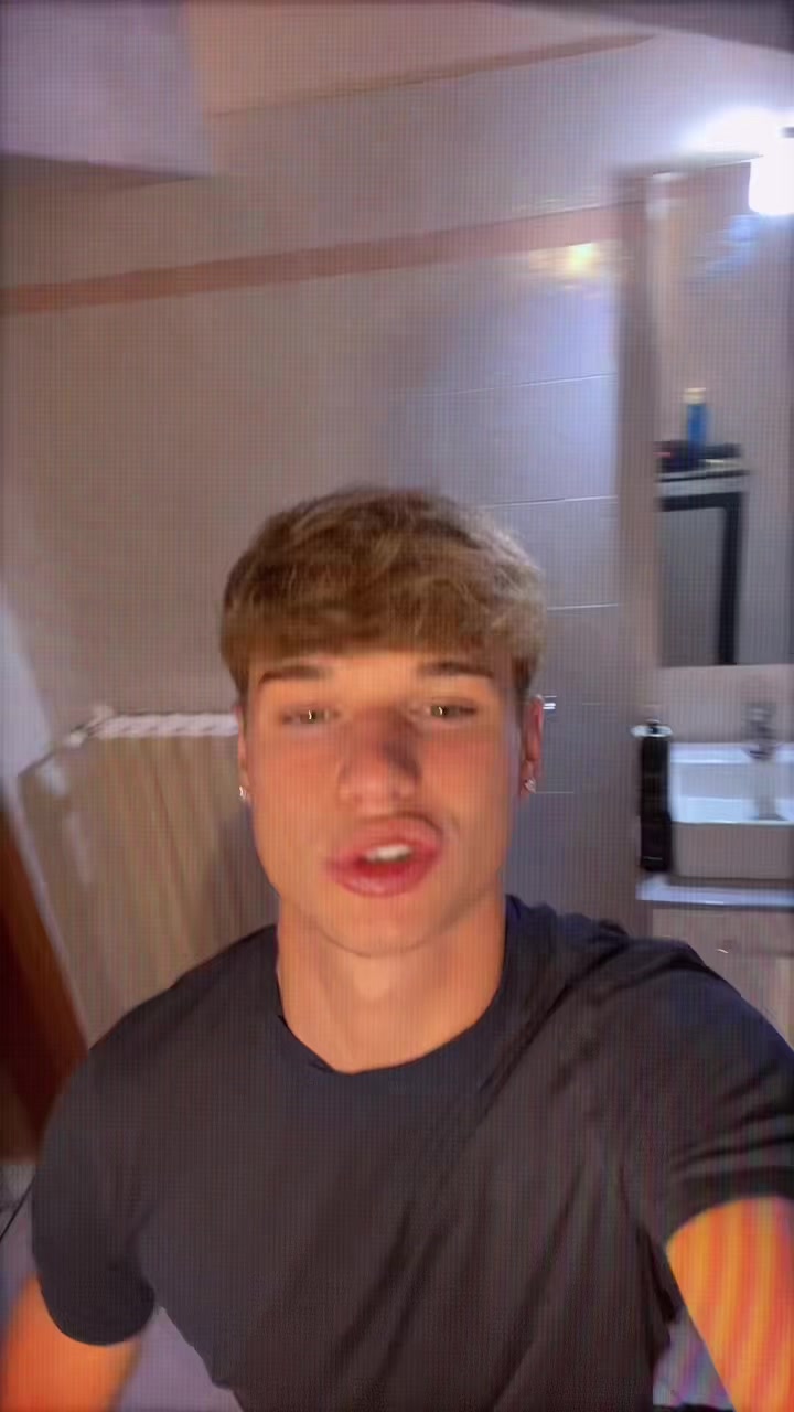 @iltuobiondopreferito🤴🏼