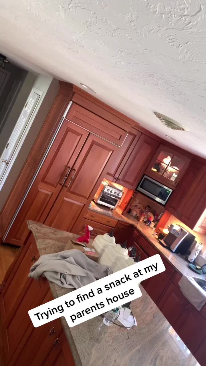 @Rachhmo