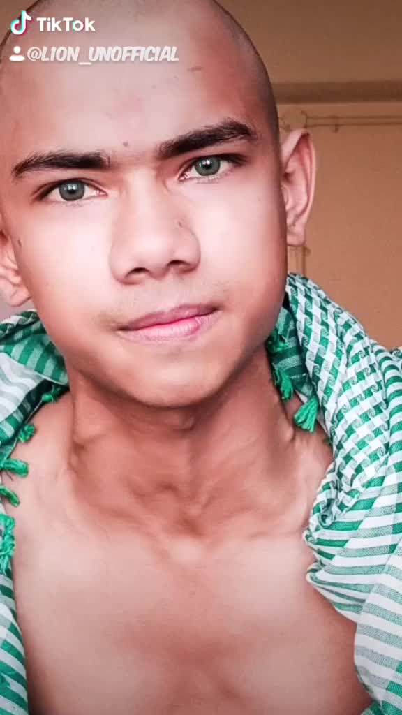 @T2 LION BOY