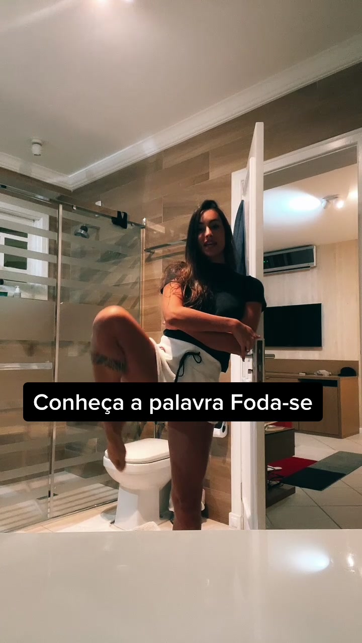 @B&aacute;rbara Thomazzi