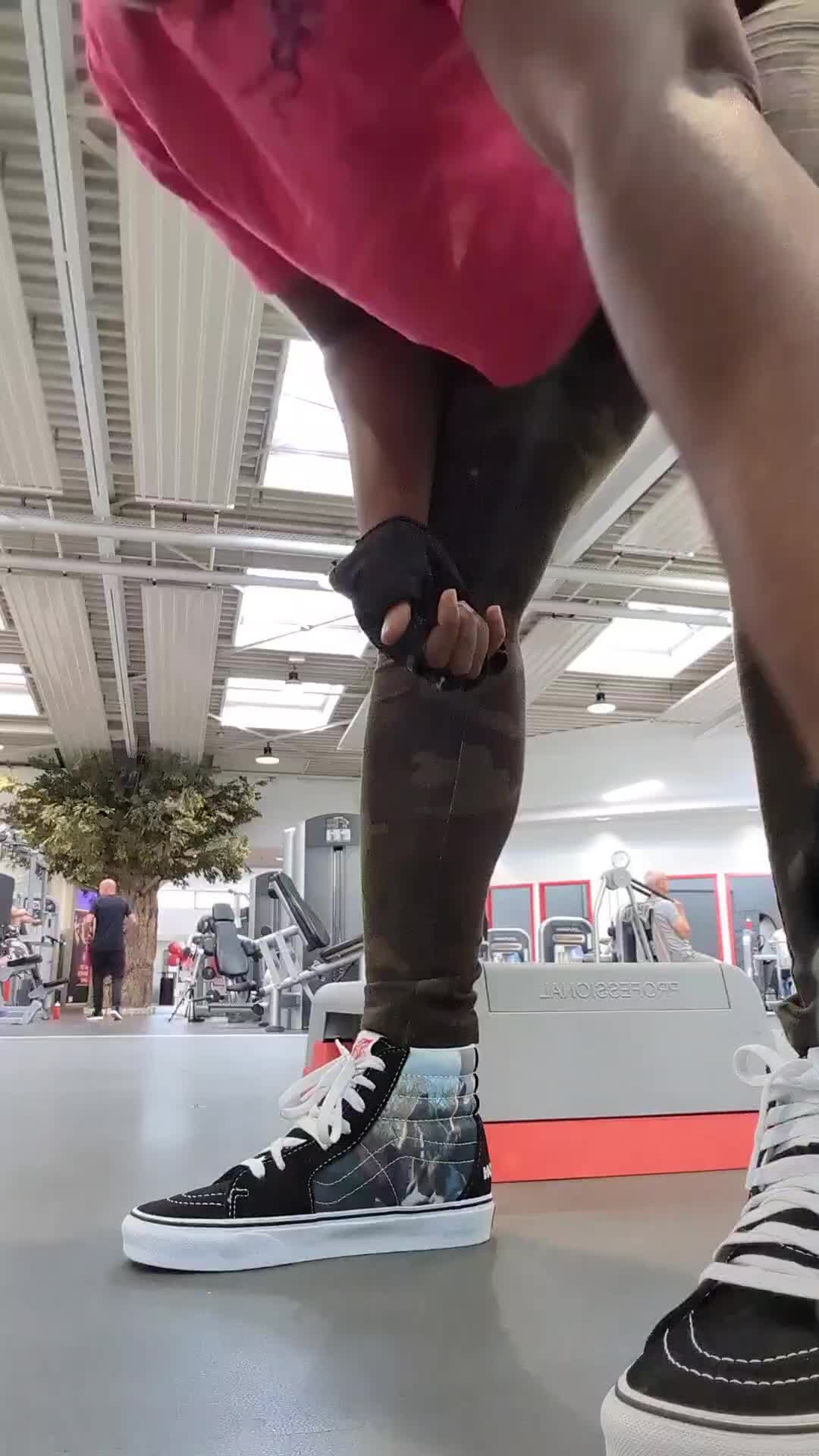 @callmetheboysqueen