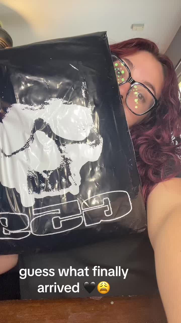 @angelinaa 🍒