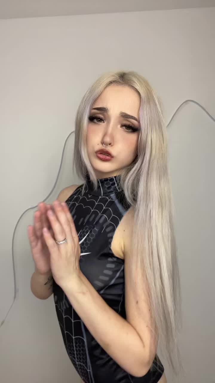@DoraMeowww