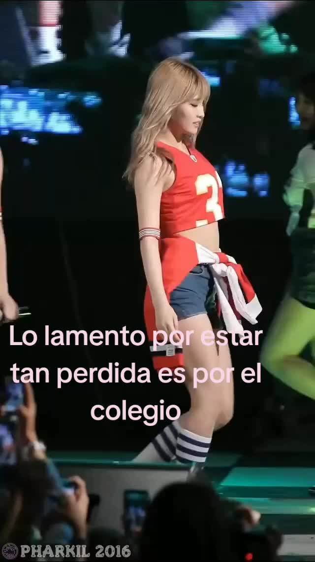 @twice_momo