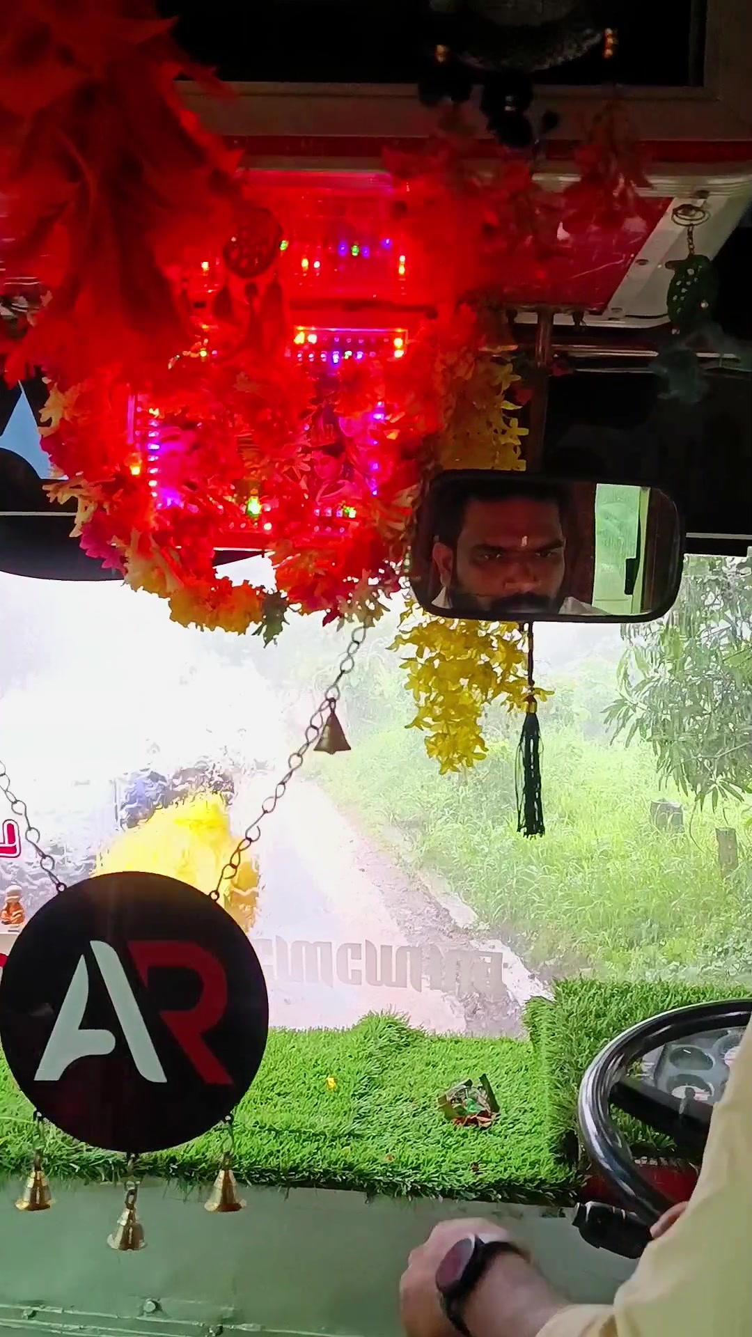 @ഗന്ധർവ്വൻ