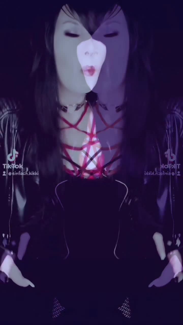 @🖤🎼Kikki🎼🖤