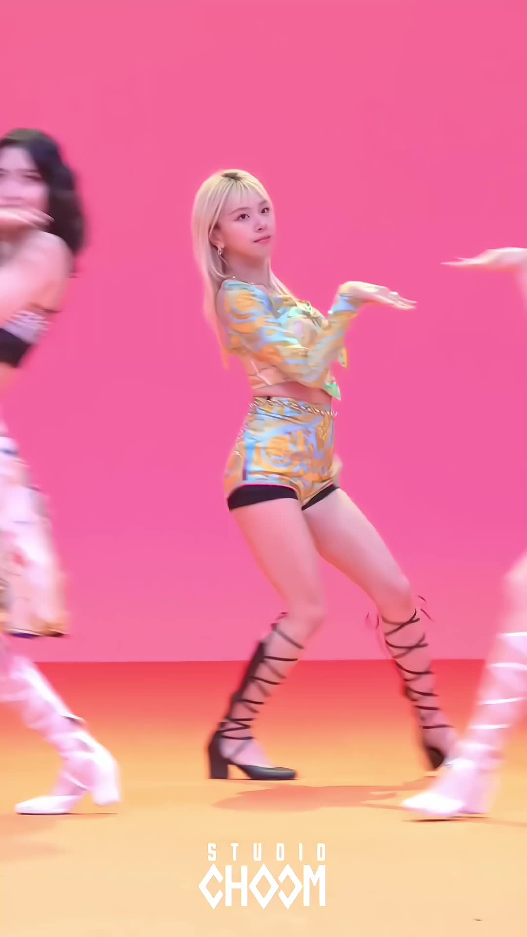 @★