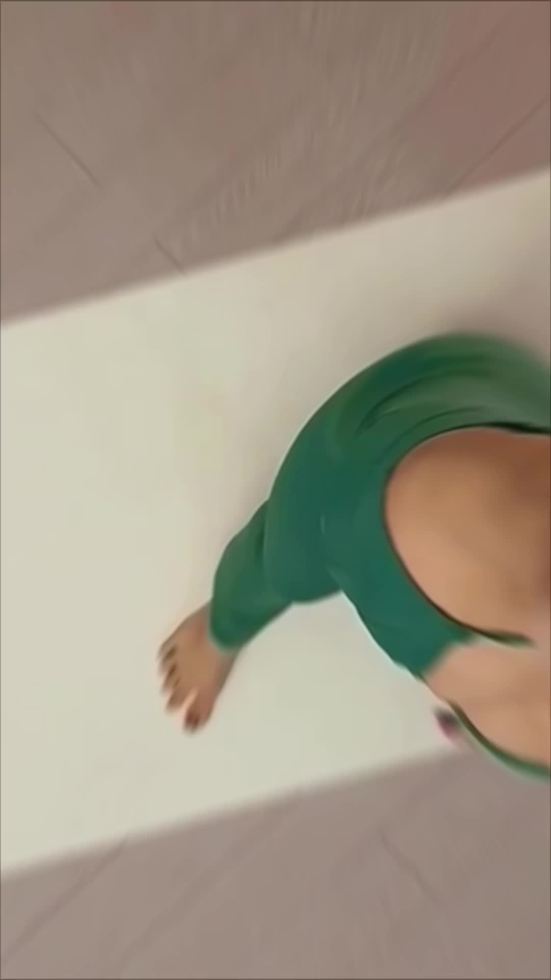 @HiddenDesire
