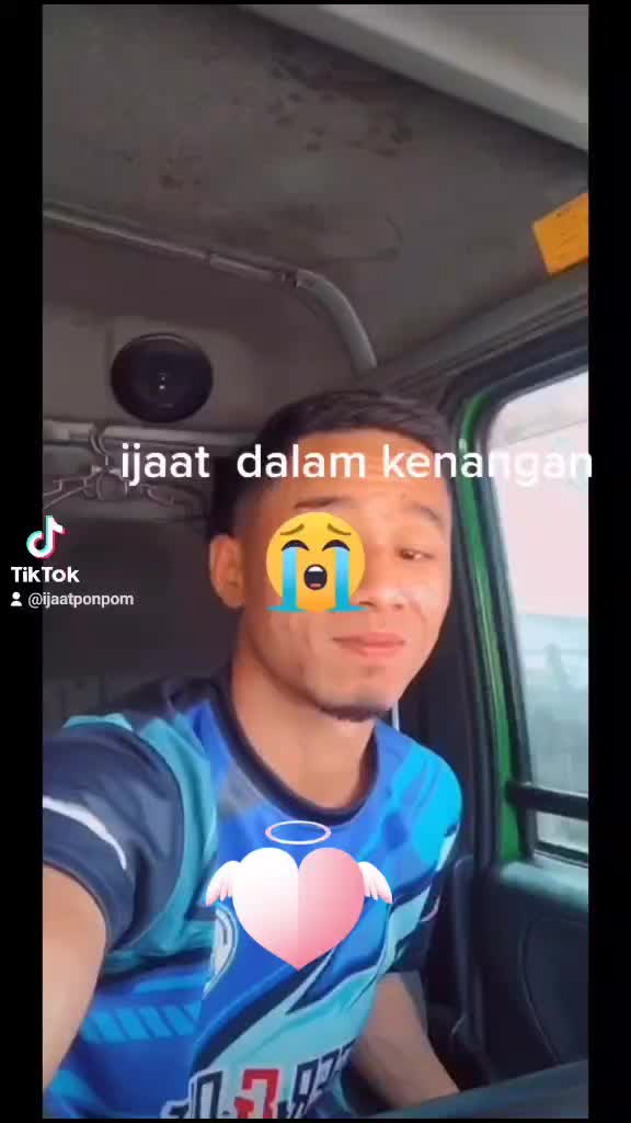 @Ijaat PonPom  🇲🇾
