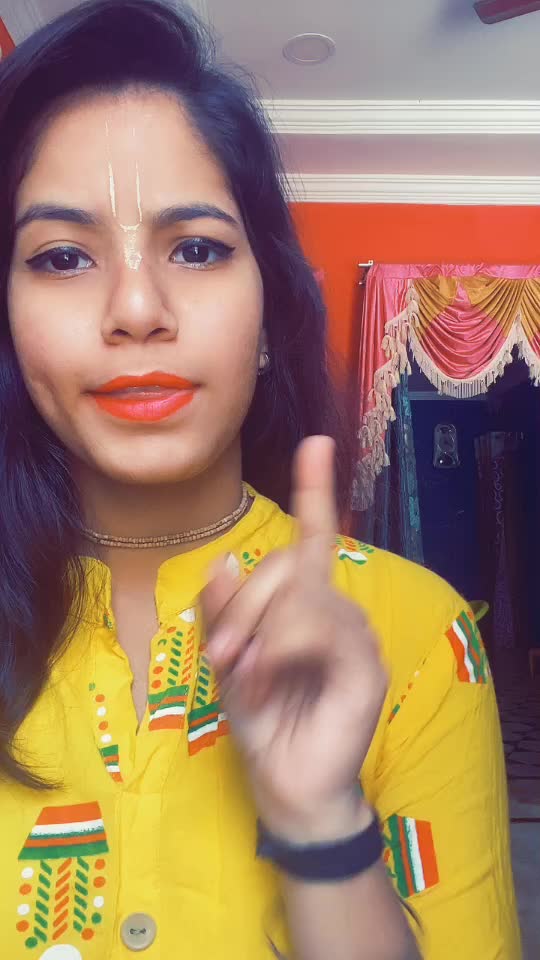 @Hhhj
