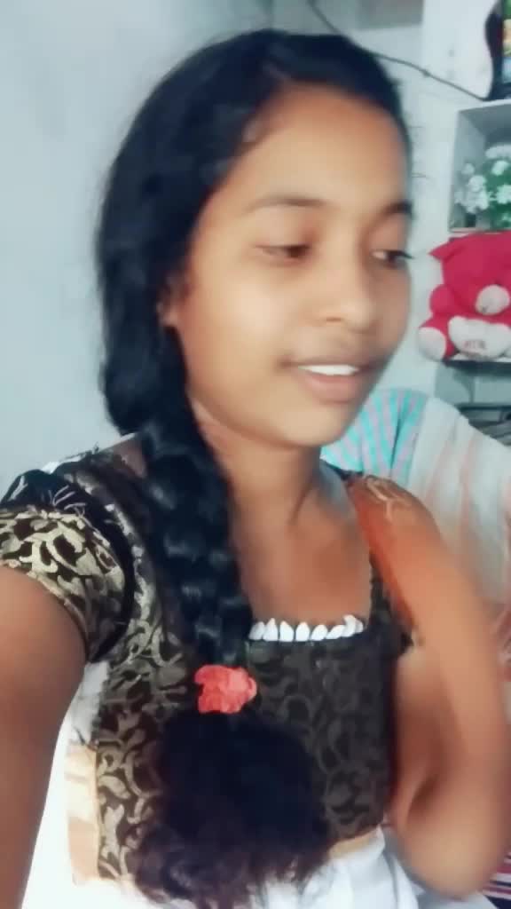 @Rowdy girl sweety😎