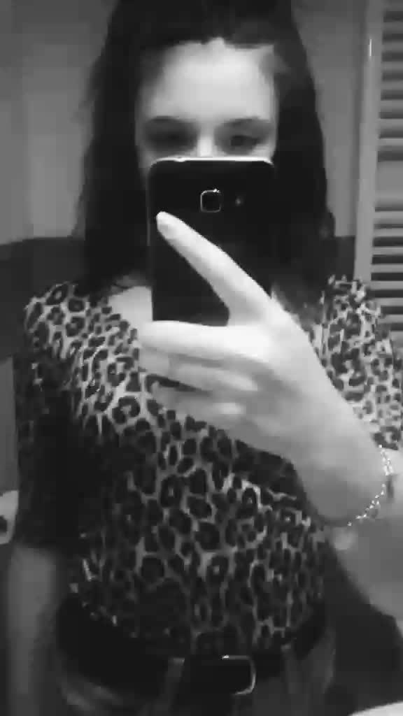 @_Alba_.De_.Santis_
