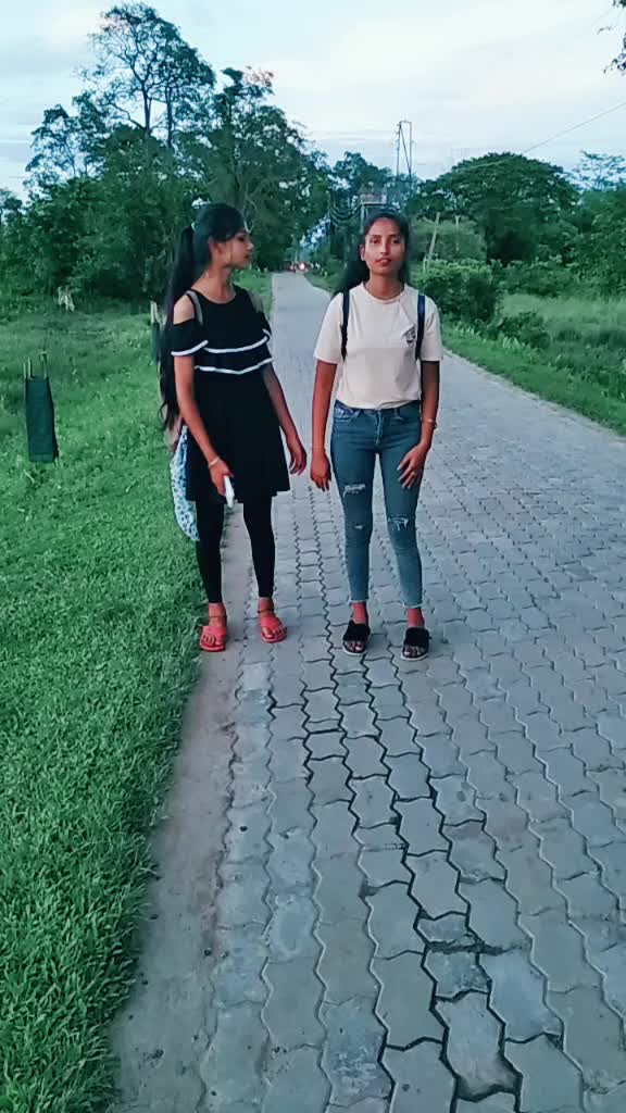 @Cuty_Pie_03