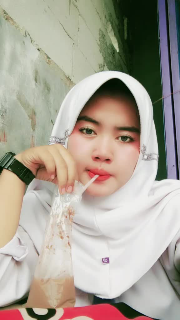 @•Anak Emak•